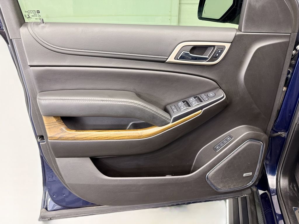 Used 2020 GMC Yukon Denali w/ Denali Ultimate Package image 24