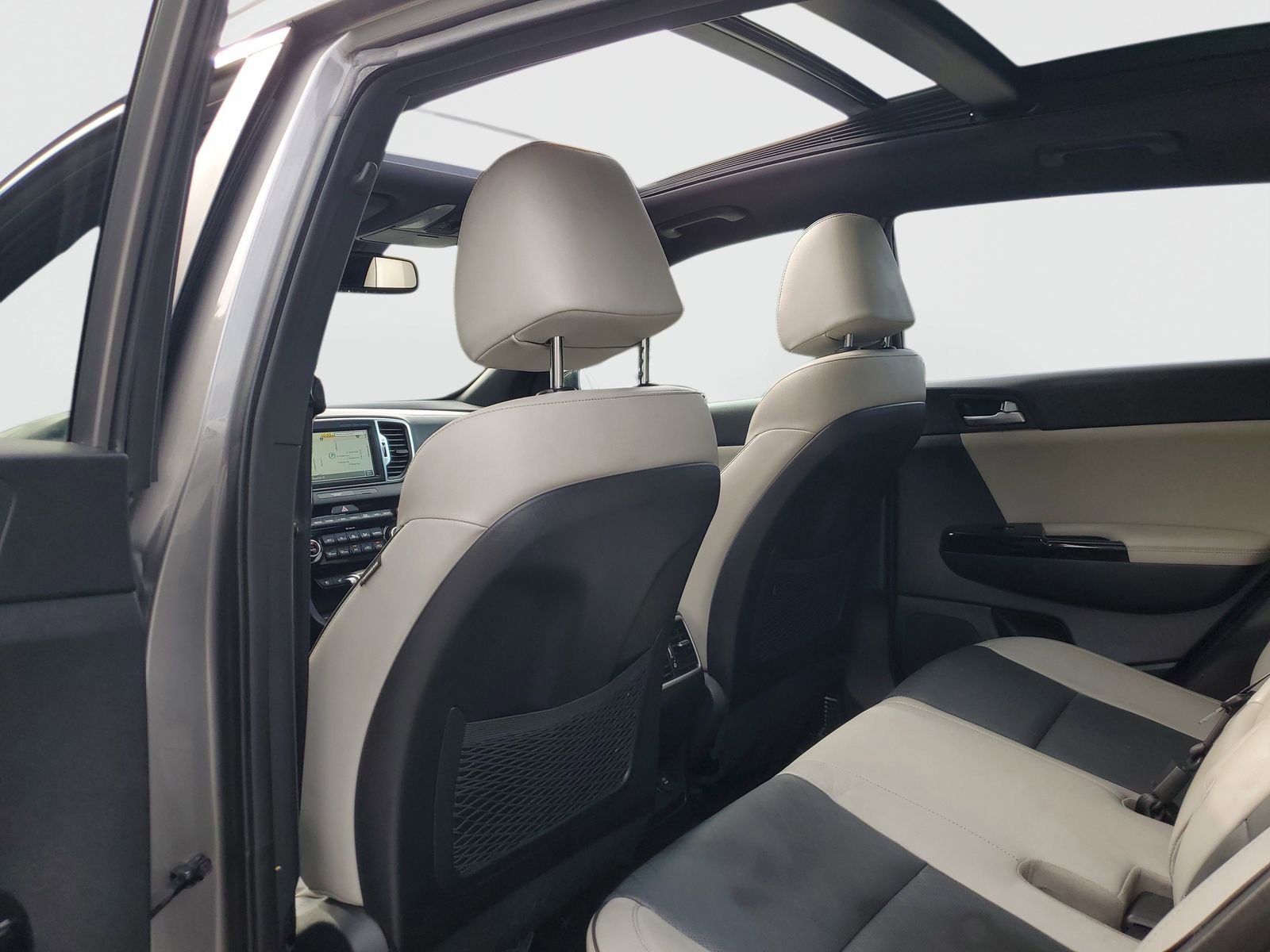 Used 2017 Kia Sportage SX image 14