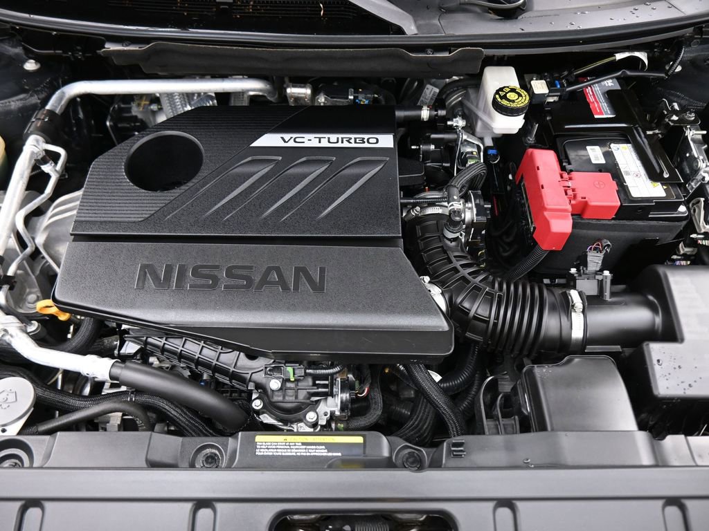 Used 2023 Nissan Rogue S image 16