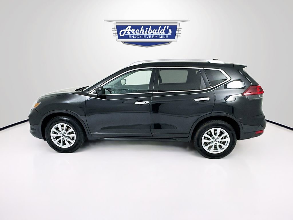 Used 2018 Nissan Rogue SV image 5