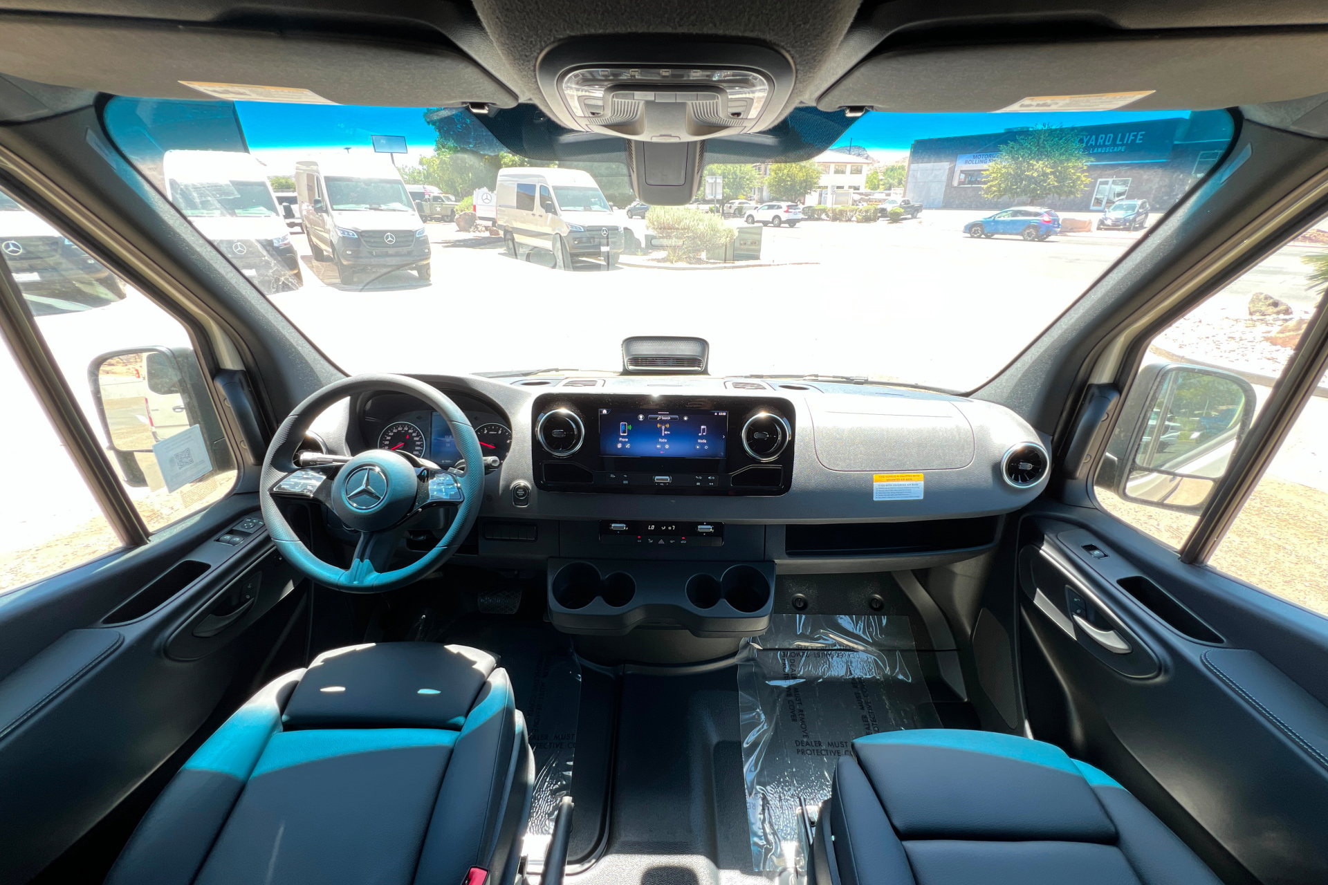 New 2026 Mercedes-Benz Sprinter 2500 image 9