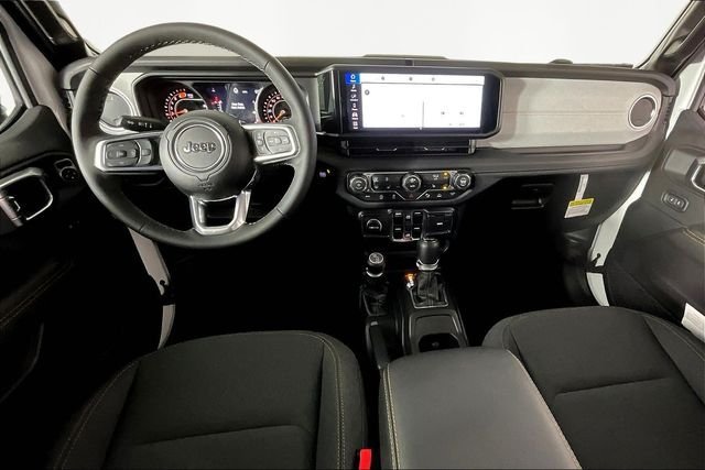 New 2026 Jeep Wrangler Unlimited Sahara w/ Safety Group AWD/4WD image 6