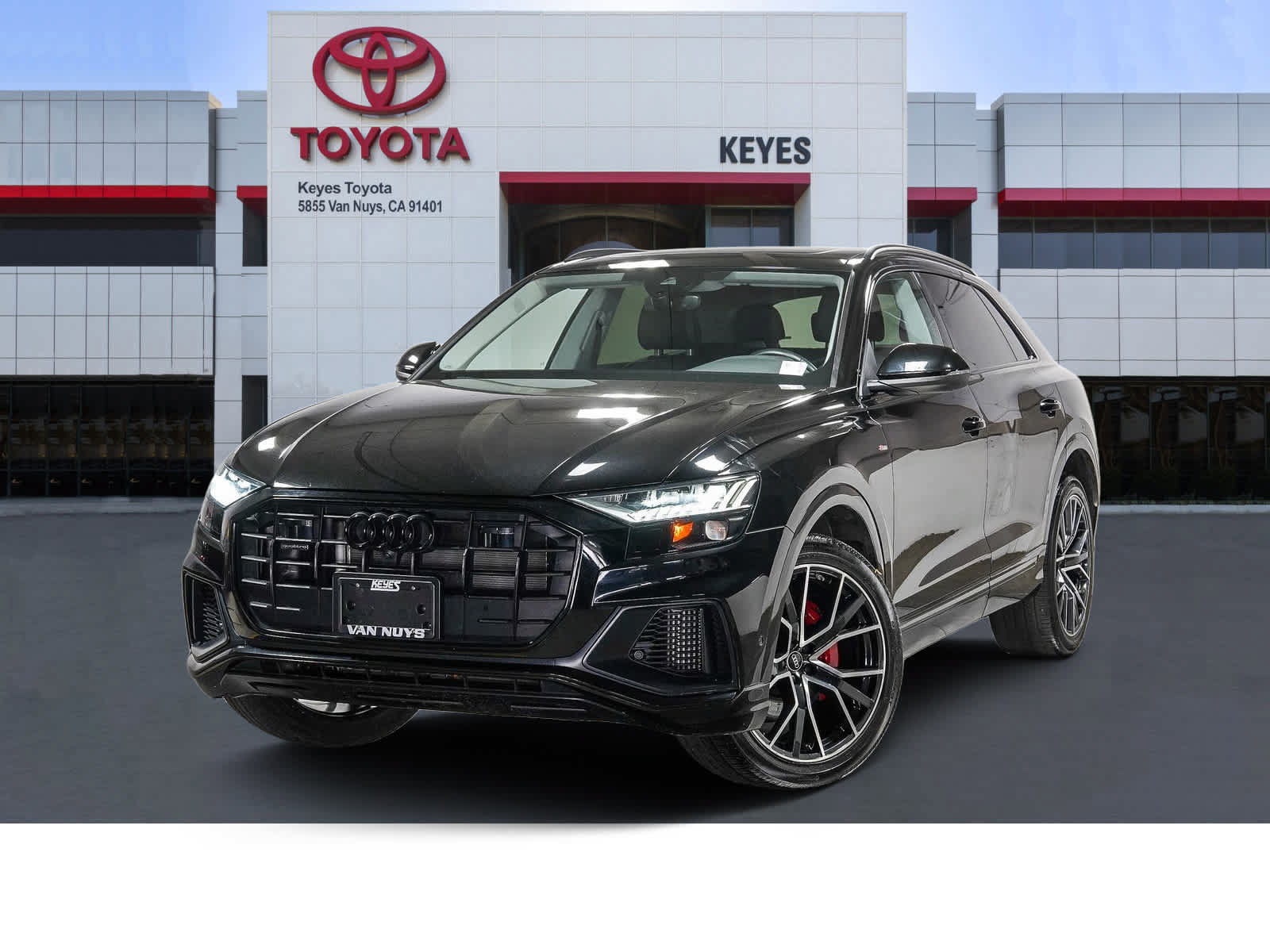 Used 2023 Audi Q8 Premium Plus