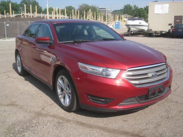 Used 2014 Ford Taurus SEL w/ Equipment Group 201A image 3