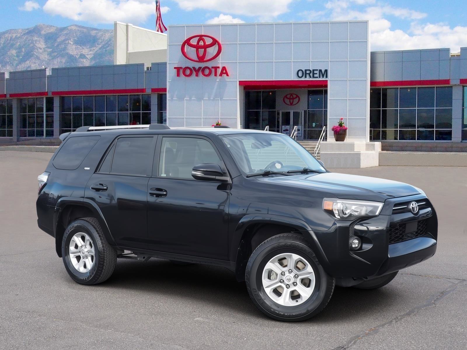 Used 2022 Toyota 4Runner SR5 Premium w/ Moonroof Package