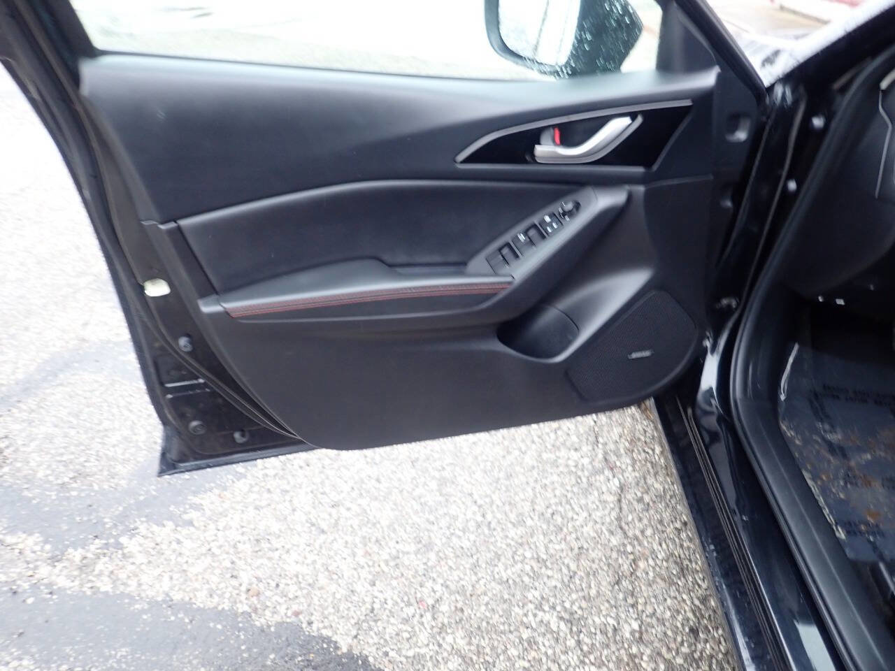 Used 2016 MAZDA MAZDA3 i Grand Touring image 15