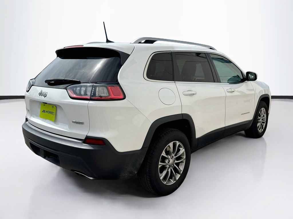 Used 2019 Jeep Cherokee Latitude Plus w/ Cold Weather Group AWD/4WD image 5