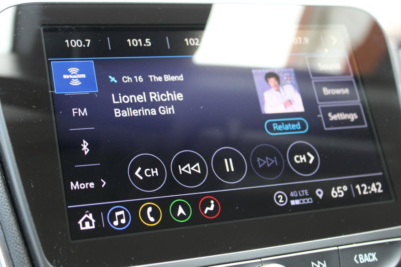 Used 2024 Chevrolet Malibu LT FWD image 30