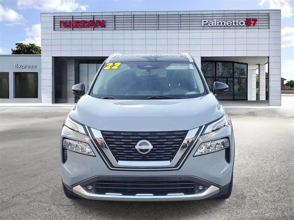 Certified 2022 Nissan Rogue Platinum w/ Head-Up Display Package image 2