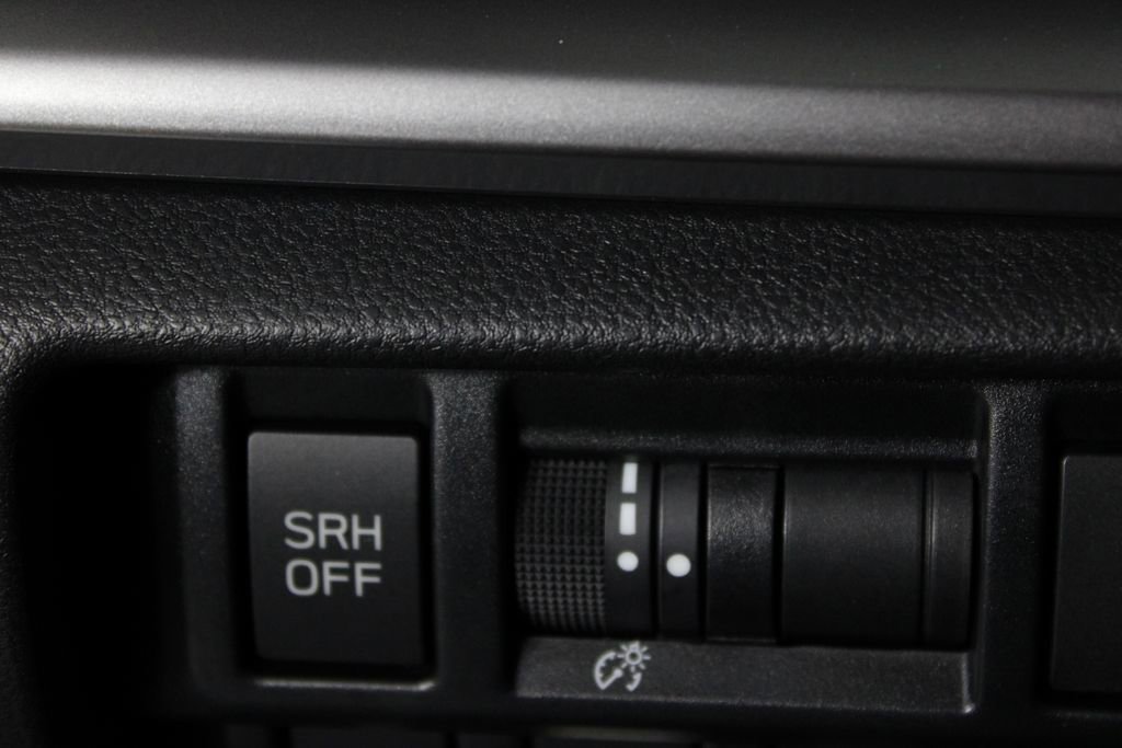 Used 2023 Subaru Crosstrek 2.5i Limited w/ Moonroof Package image 24