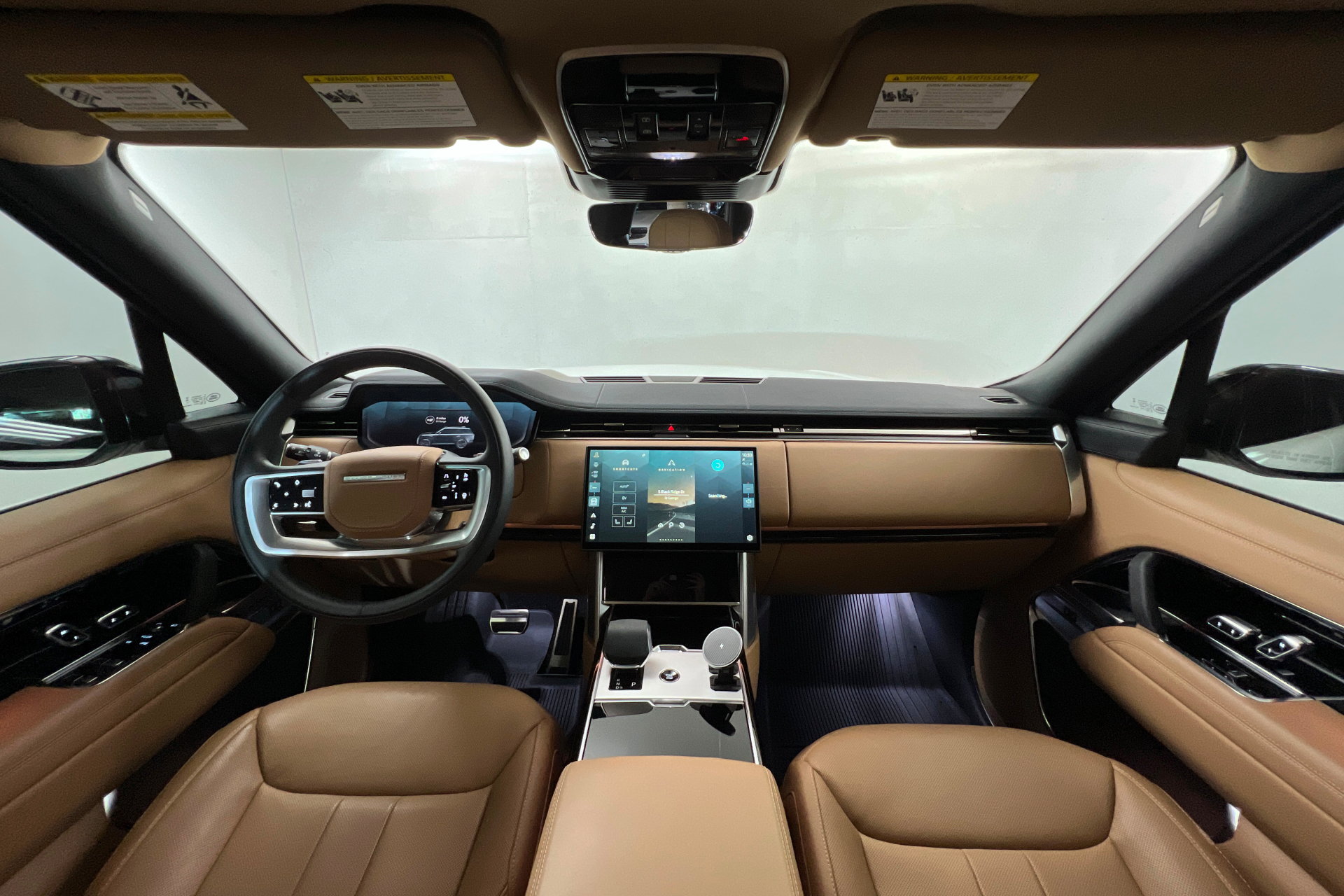 Used 2026 Land Rover Range Rover SE AWD/4WD image 10