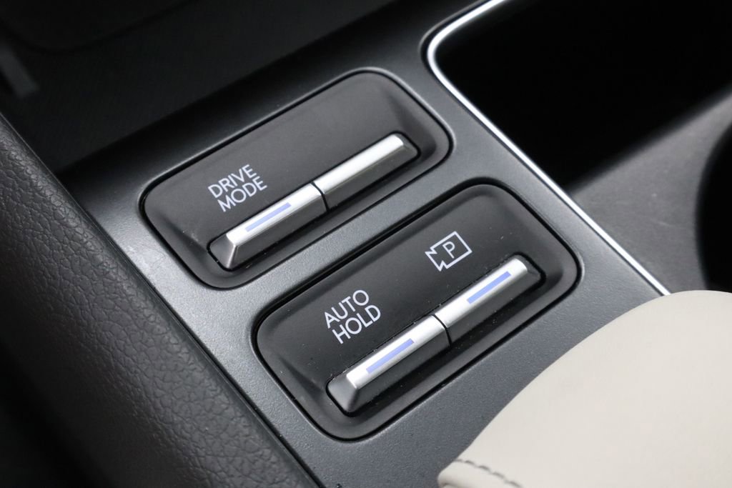 Certified 2025 Hyundai Sonata SEL image 33