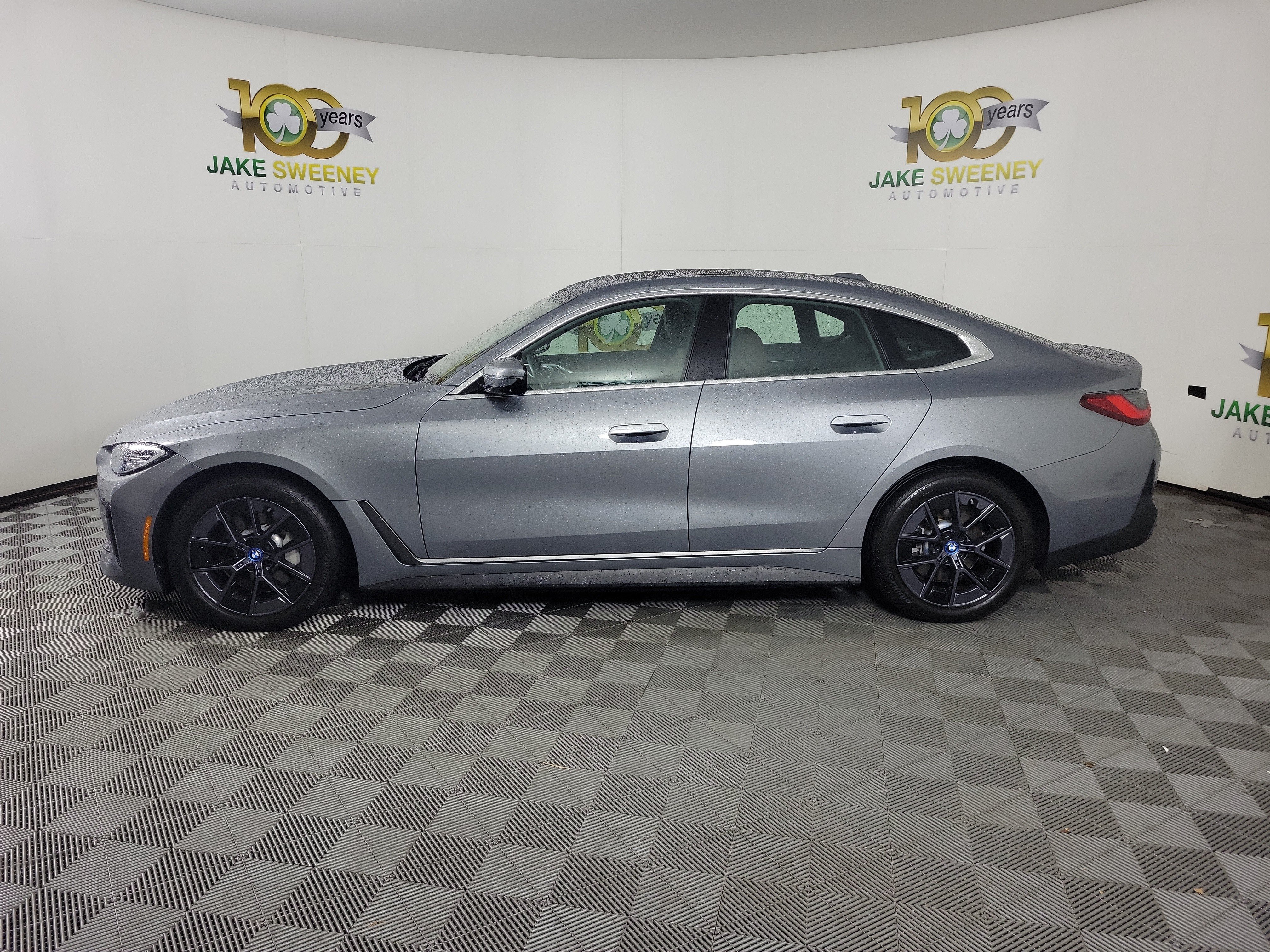 Certified 2023 BMW i4 eDrive35 w/ Premium Package RWD image 4