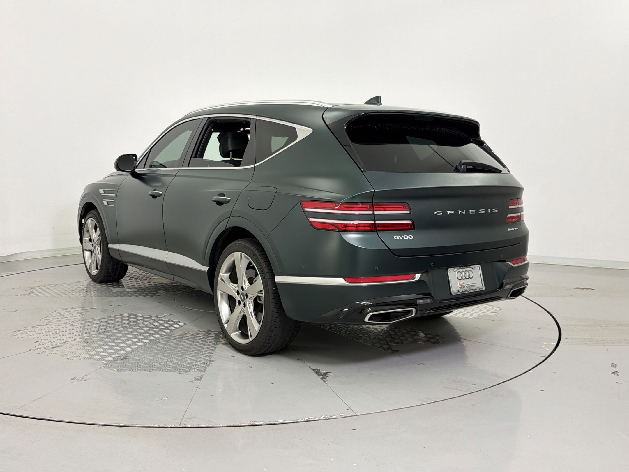Used 2023 Genesis GV80 3.5T w/ Prestige Matte Package AWD/4WD image 3