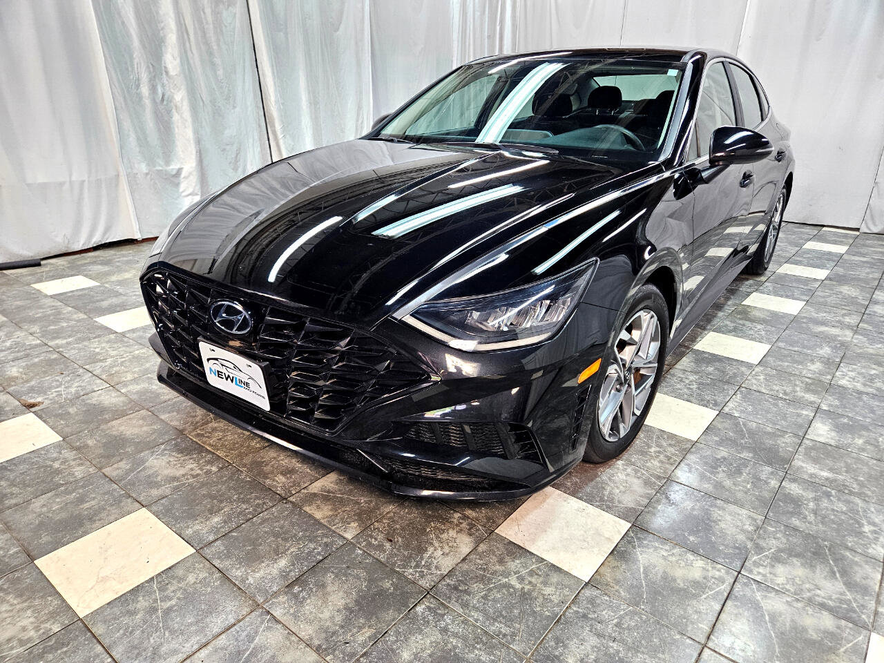 Used 2022 Hyundai Sonata SEL image 2