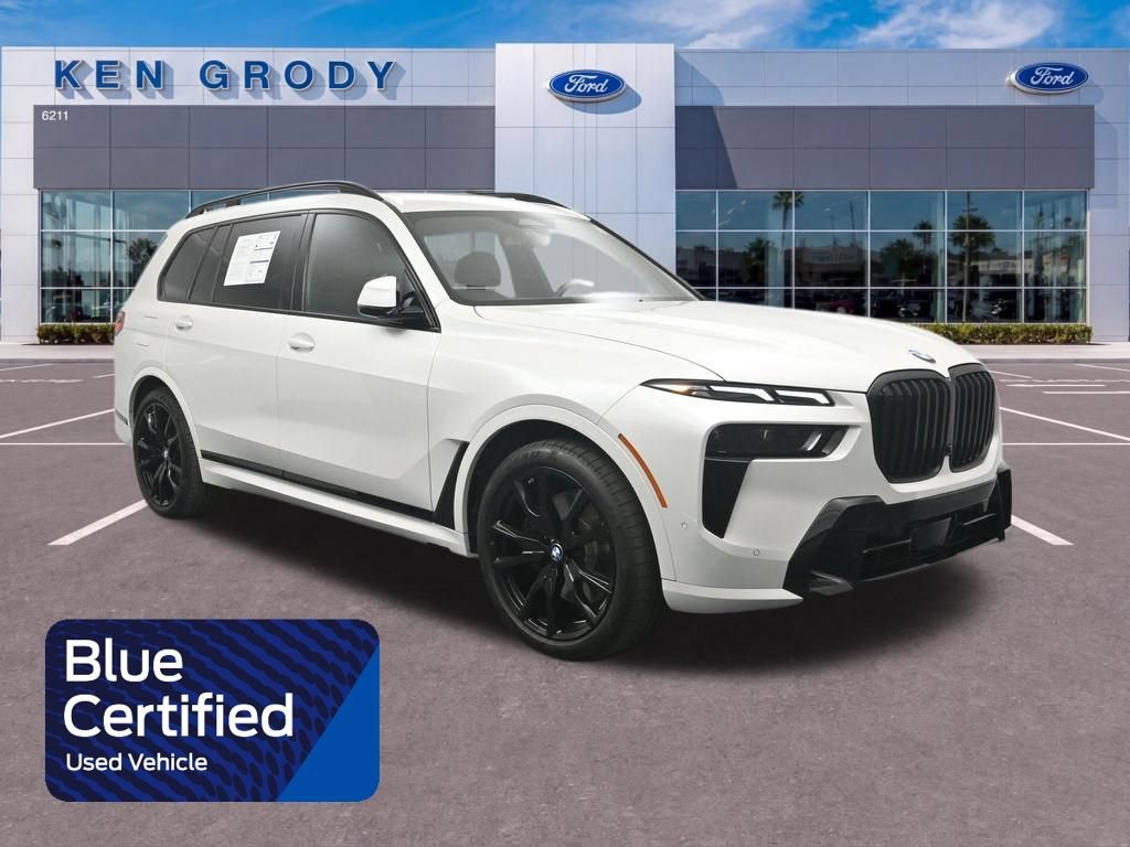 Used 2025 BMW X7 xDrive40i w/ M Sport Package AWD/4WD image 1