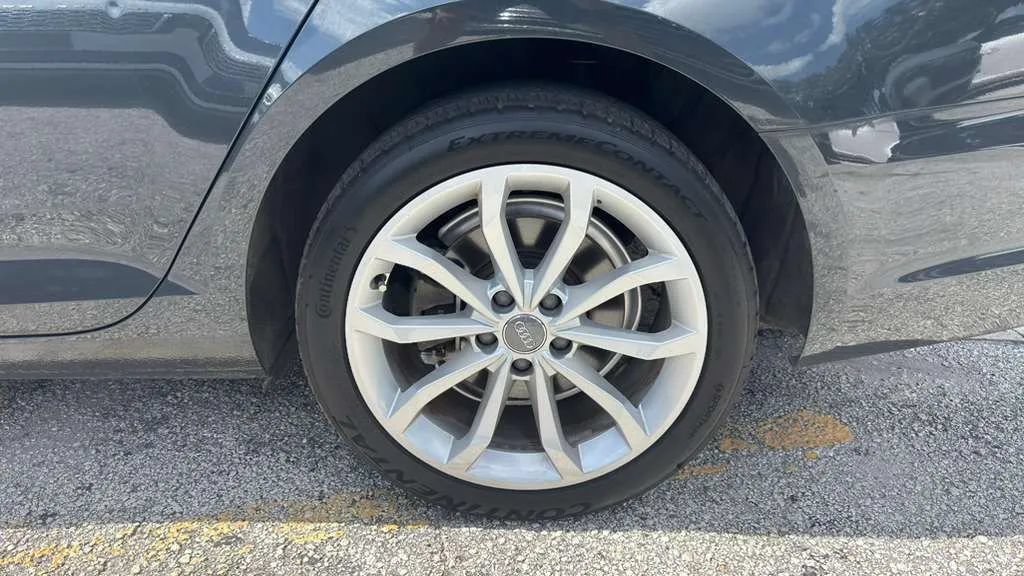 Used 2019 Audi A4 2.0T Premium w/ Convenience Package FWD image 22