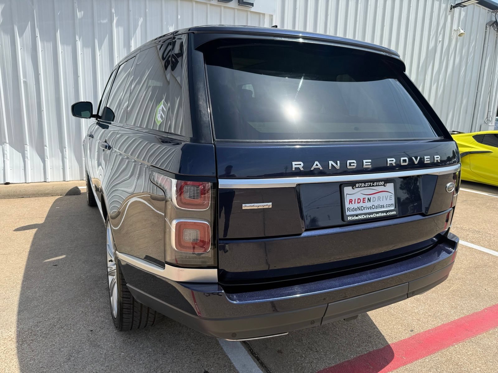 Used 2019 Land Rover Range Rover Long Wheelbase Autobiography AWD/4WD image 5