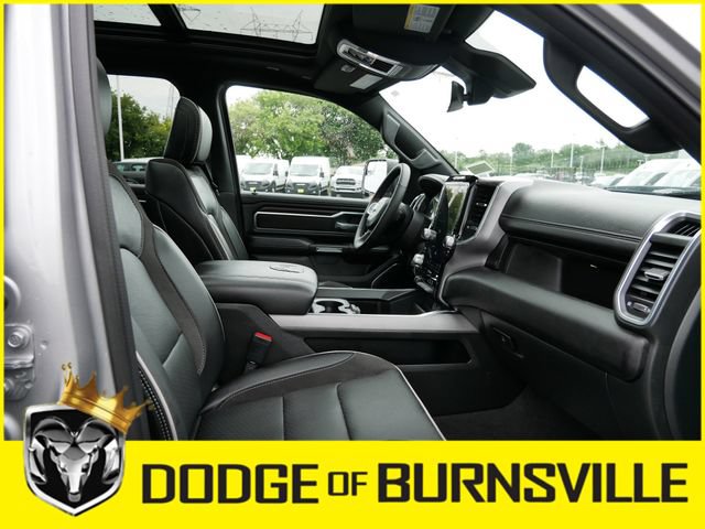 Used 2025 RAM 1500 Laramie w/ Sport Appearance Package AWD/4WD image 15