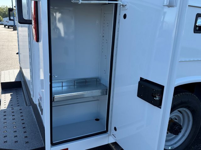 New 2026 Ford E-350 and Econoline 350 Super Duty w/ Power Equipment Group image 13