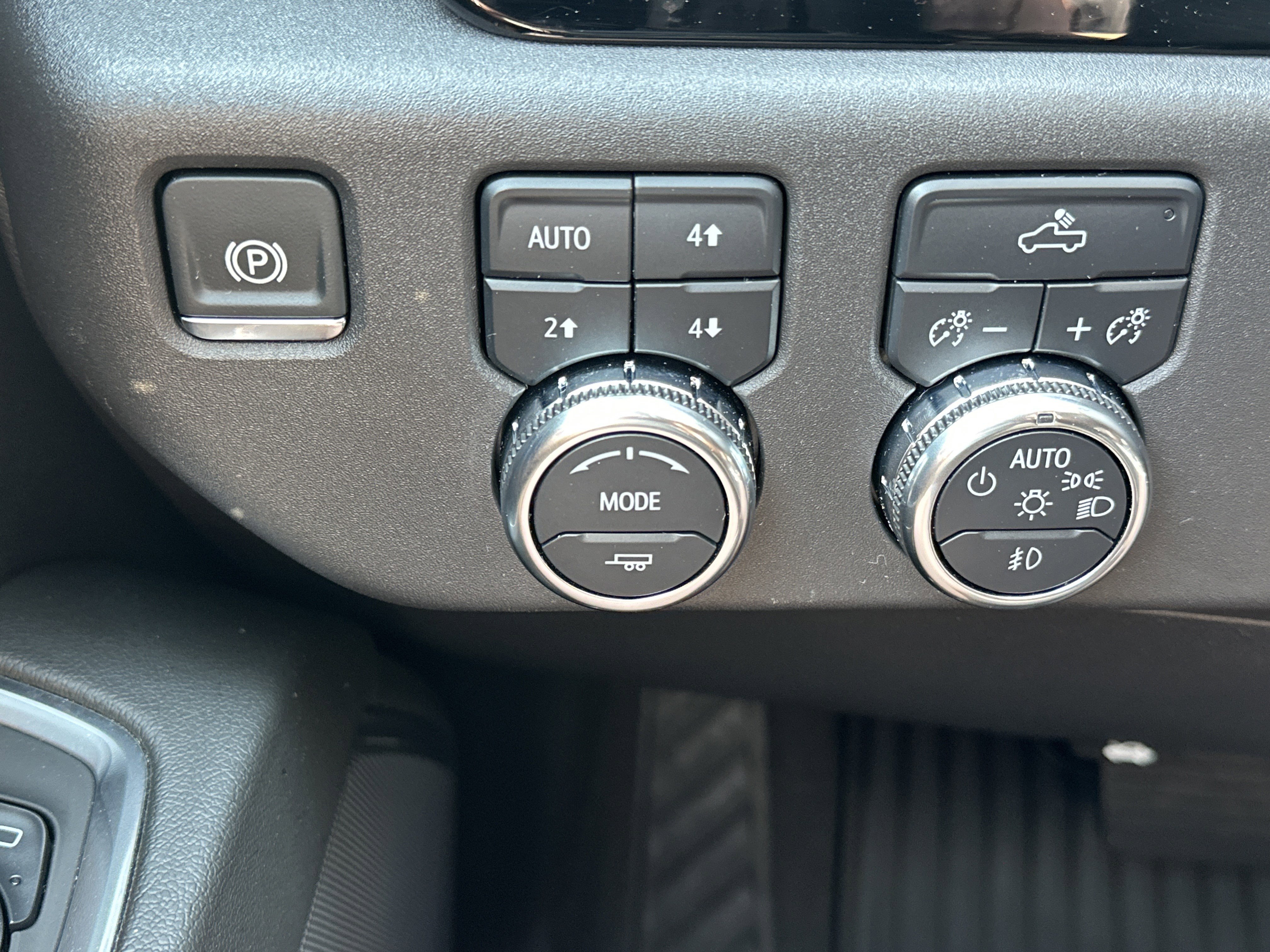 Used 2024 GMC Sierra 1500 Elevation w/ X31 Off-Road Package image 27