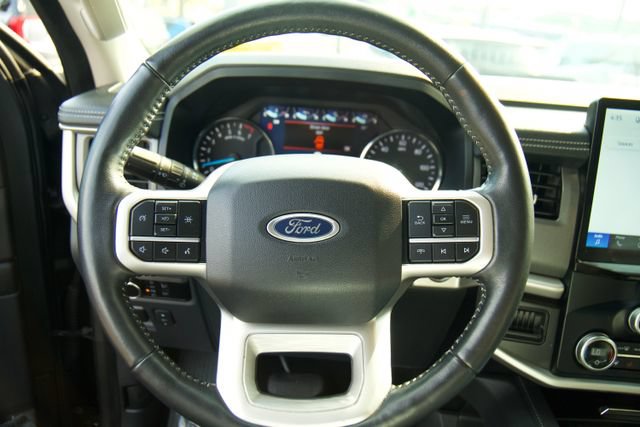 Certified 2024 Ford Expedition XLT AWD/4WD image 18