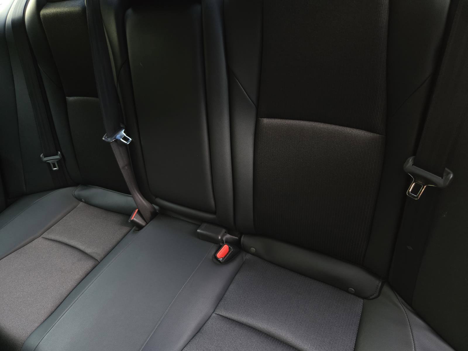 Used 2020 Honda Accord Sport image 16