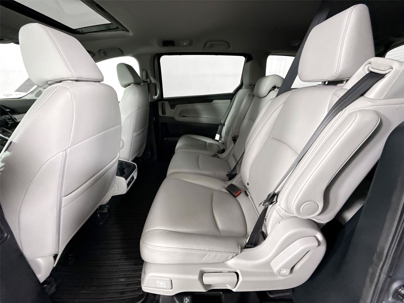 Used 2023 Honda Odyssey EX-L image 30