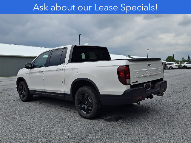 New 2026 Honda Ridgeline Black Edition image 4