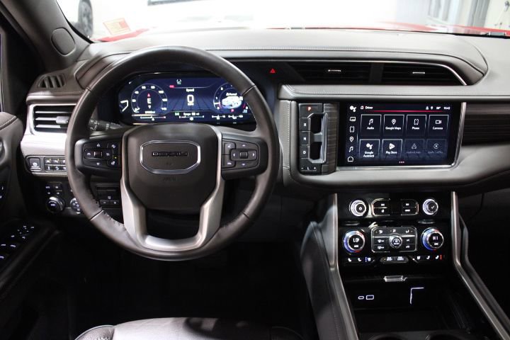 Used 2024 GMC Yukon XL Denali w/ Max Trailering Package image 31