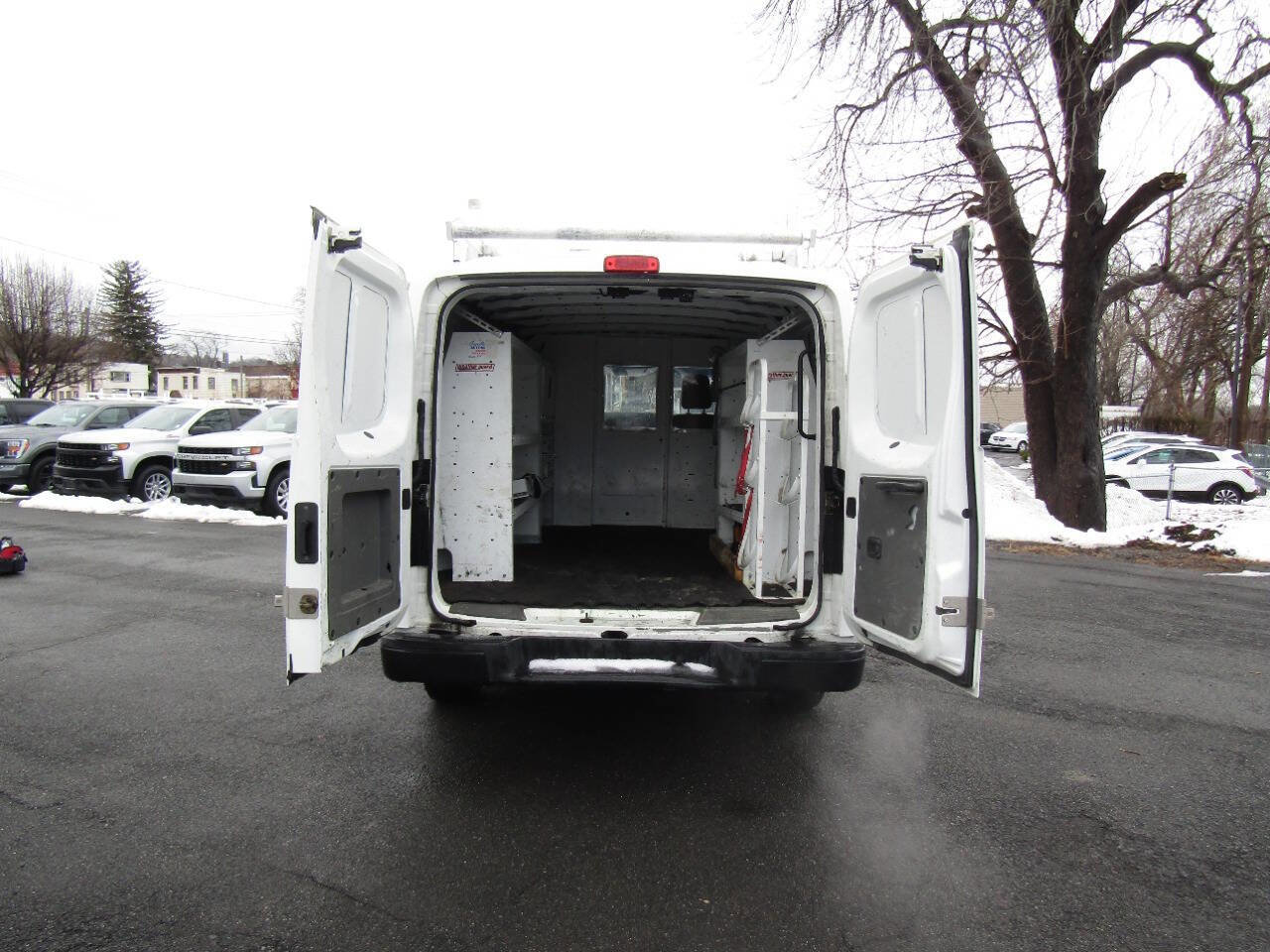Used 2019 Nissan NV 1500 S image 16