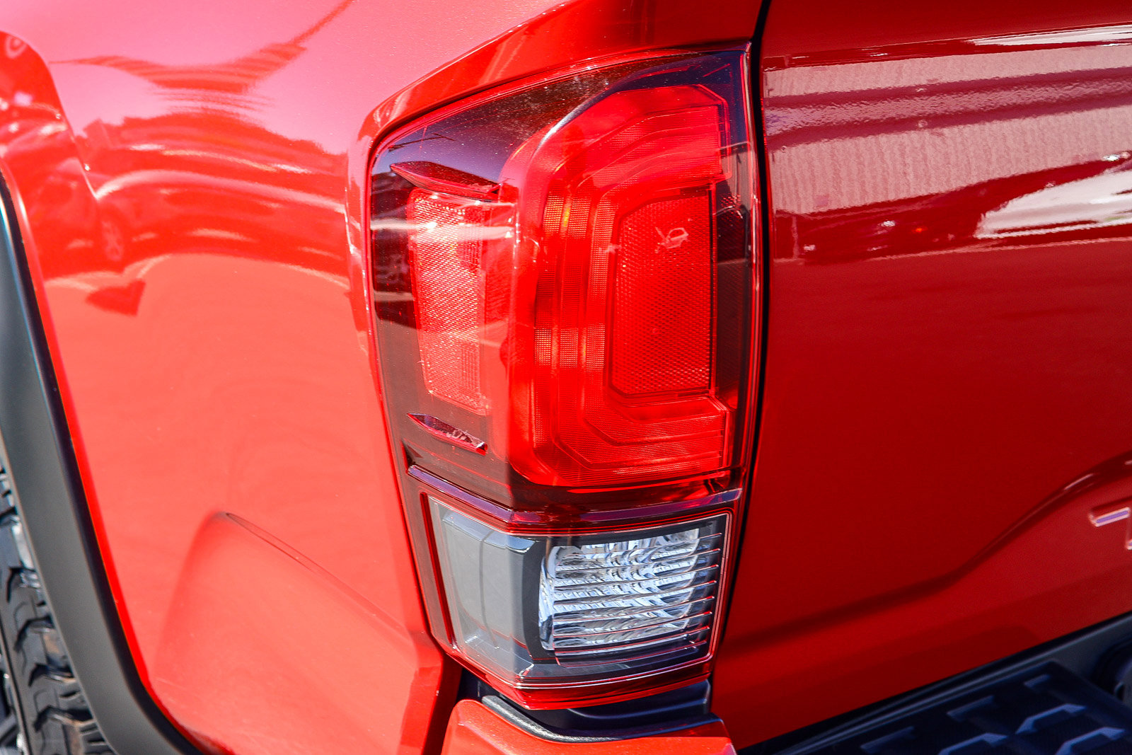 Used 2023 Toyota Tacoma SR w/ SR Convenience Package image 23