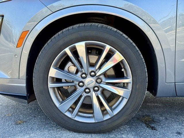 Used 2020 Cadillac XT6 Premium Luxury image 29