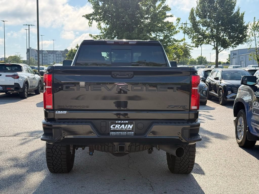 Used 2026 Chevrolet Silverado 2500 ZR2 AWD/4WD image 6