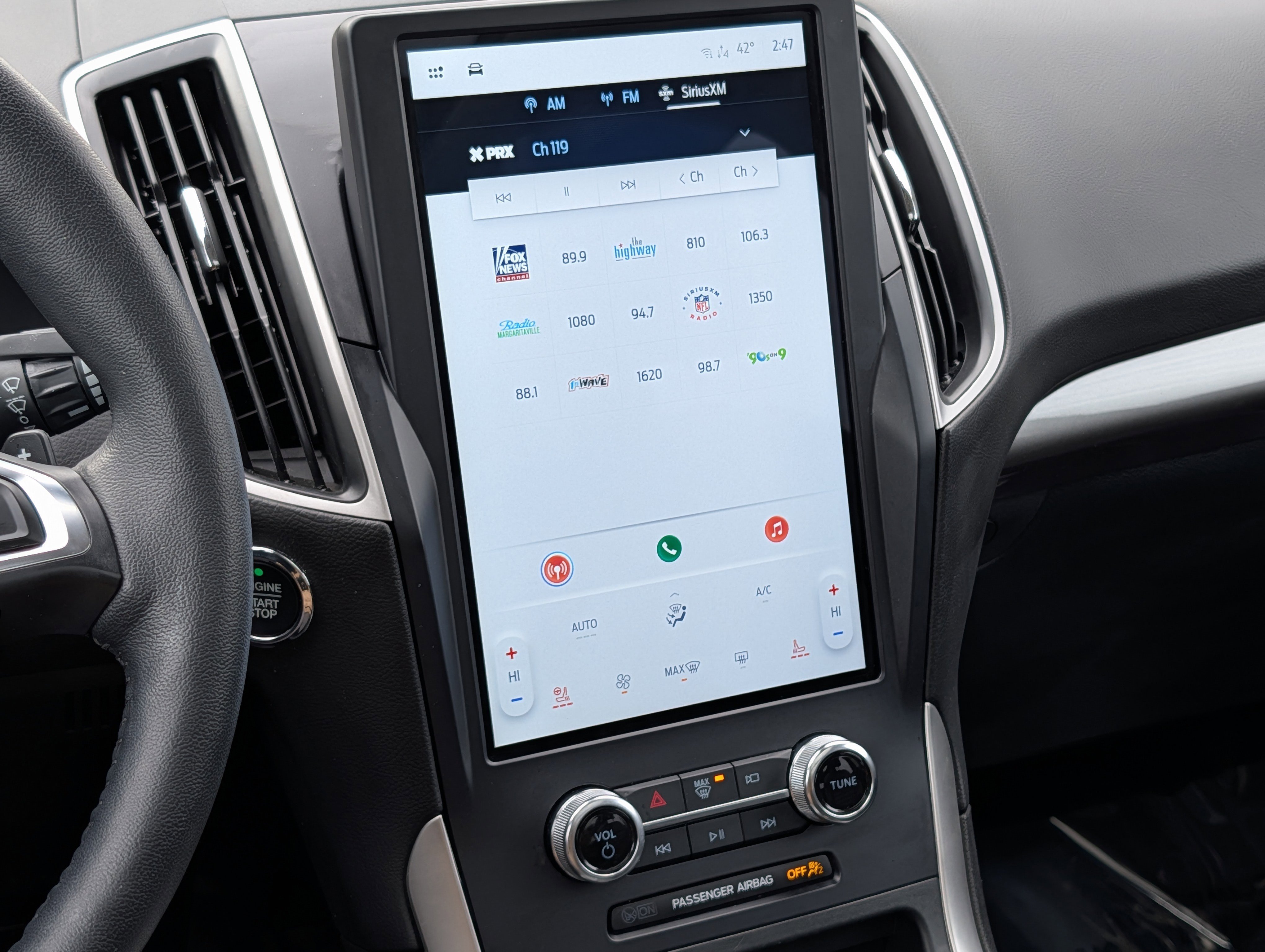 Used 2024 Ford Edge SEL w/ Convenience Package image 18