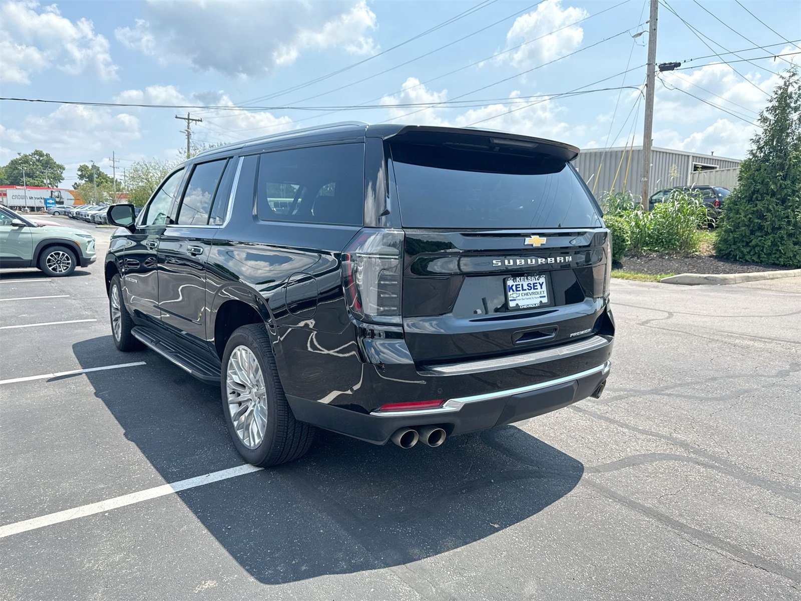 New 2025 Chevrolet Suburban Premier w/ Sun And Tow Package image 6