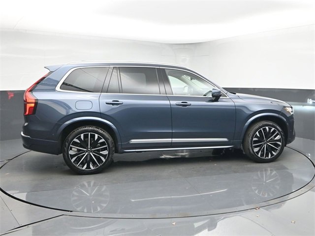 Used 2026 Volvo XC90 B6 Ultra w/ Protection Package Premier image 8