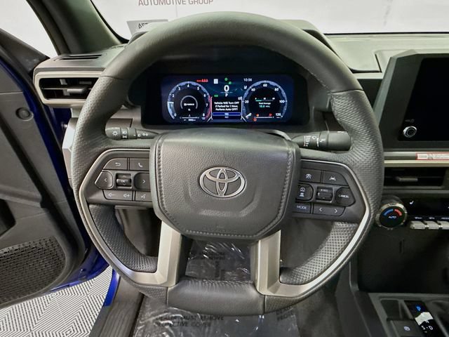 Used 2025 Toyota Tacoma TRD Off-Road AWD/4WD image 11