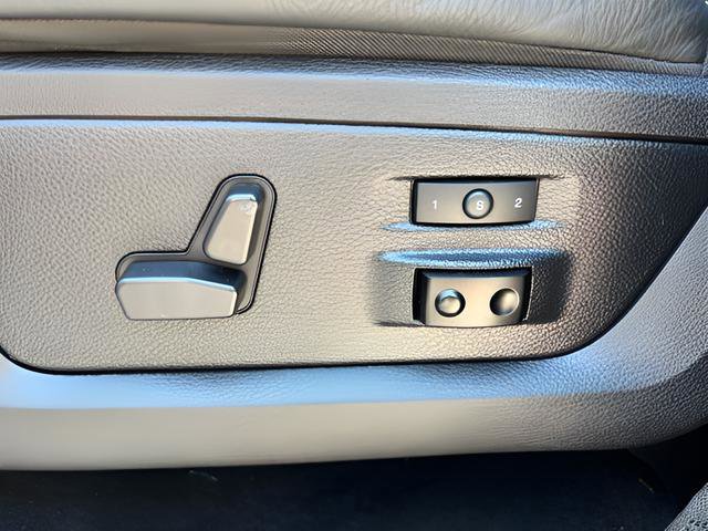 Used 2017 RAM 1500 Limited AWD/4WD image 16