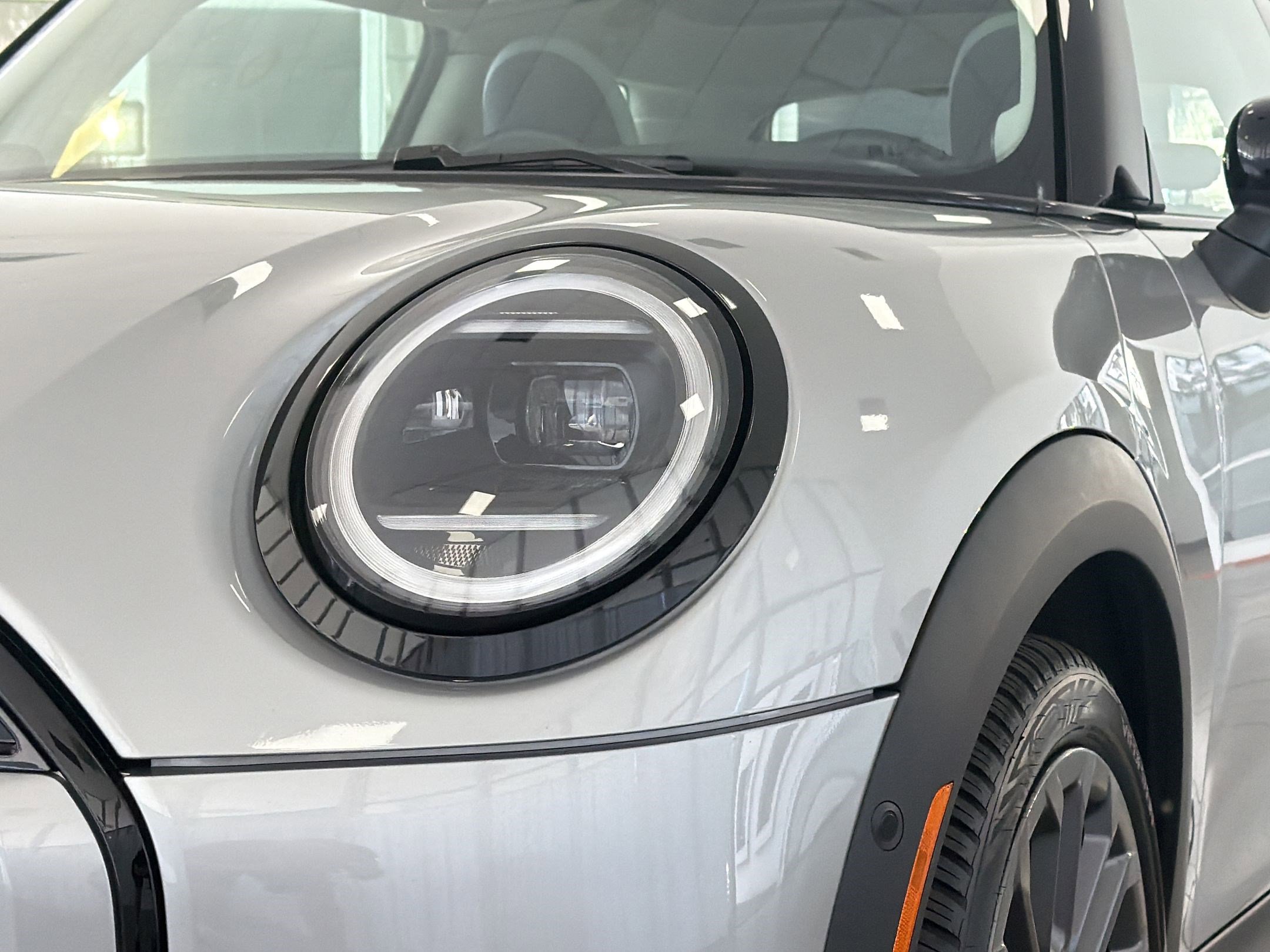 Certified 2025 MINI Cooper S image 11