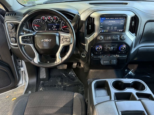 Certified 2022 Chevrolet Silverado 1500 RST w/ Rally Edition AWD/4WD image 13
