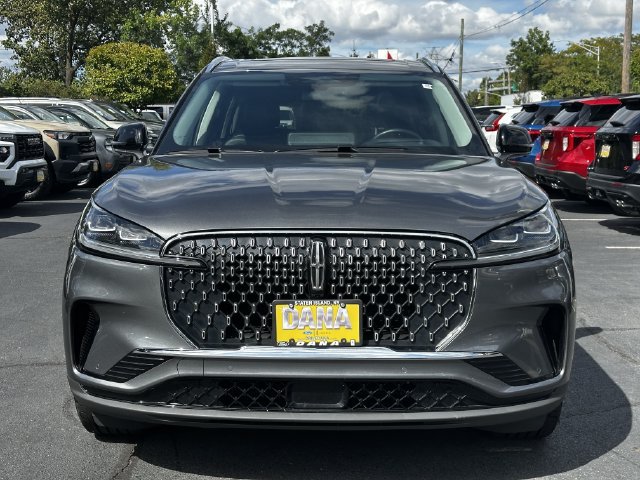 Certified 2025 Lincoln Aviator Reserve w/ Illumination Package AWD/4WD image 2