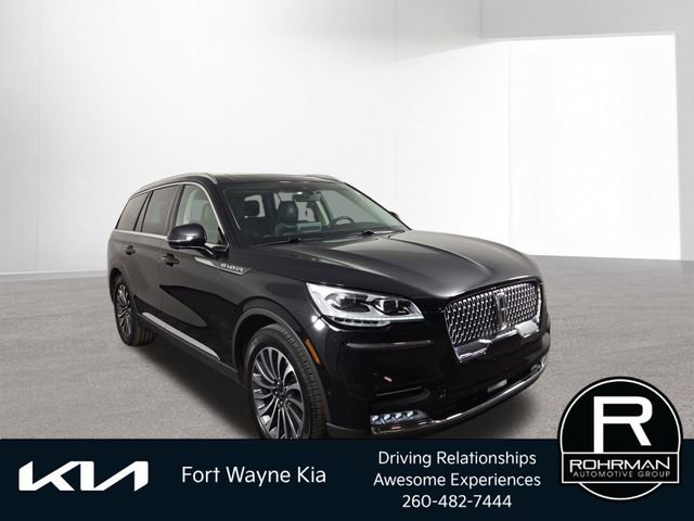 Used 2020 Lincoln Aviator Reserve w/ Equipment Group 201A image 4