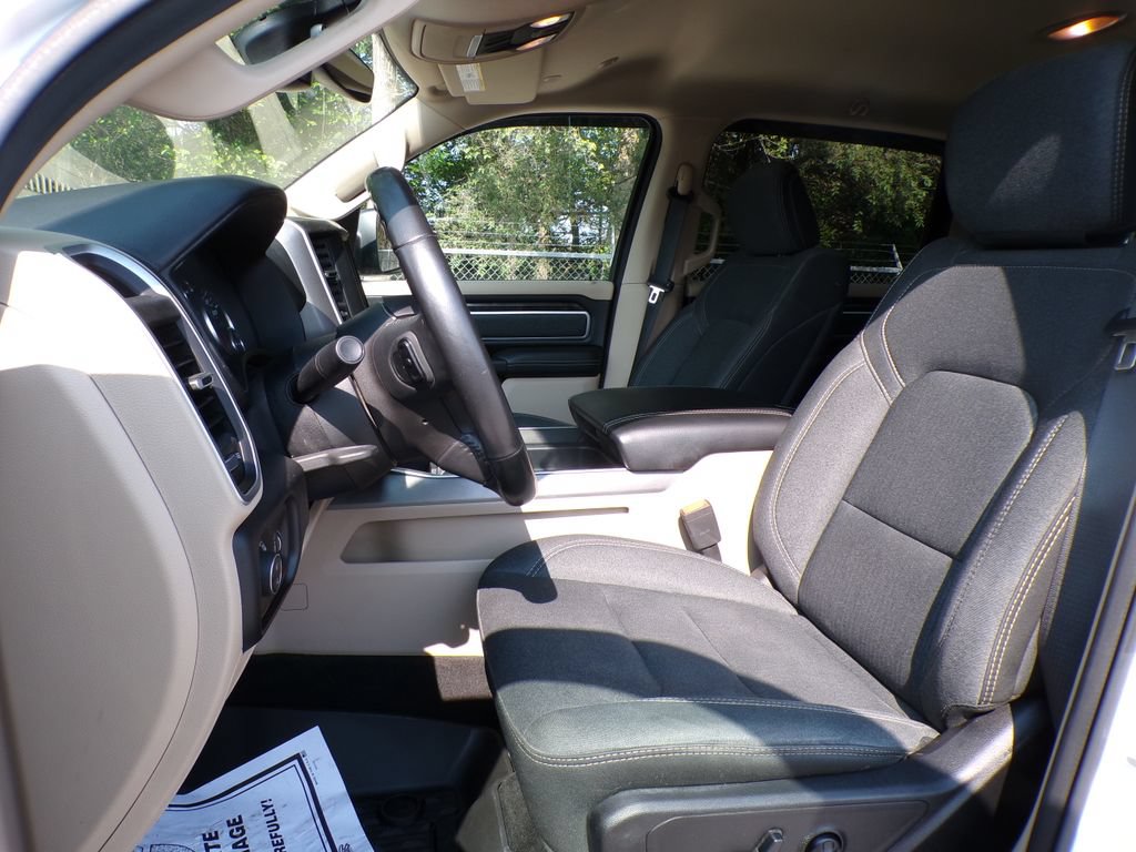 Used 2020 RAM 1500 Big Horn AWD/4WD image 13