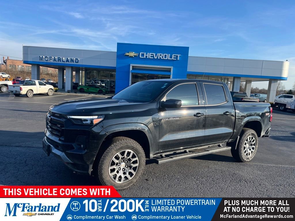 Used 2025 Chevrolet Colorado Z71 image 1