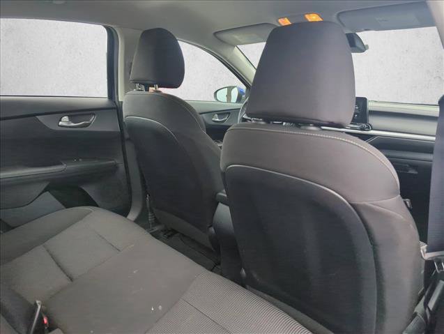 Used 2020 Kia Forte LXS FWD image 21