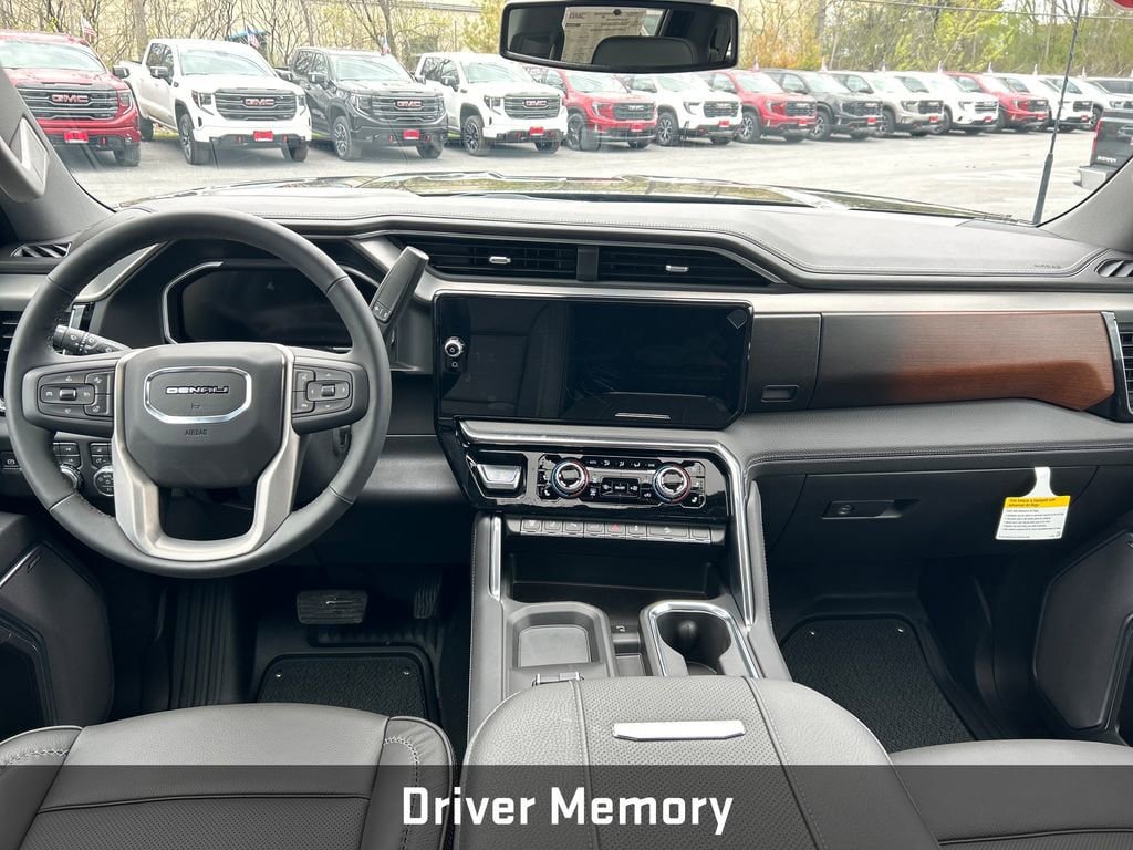 New 2026 GMC Sierra 2500 Denali AWD/4WD image 7