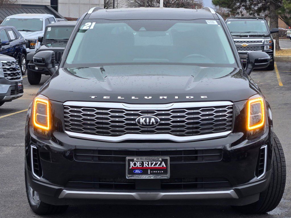 Used 2021 Kia Telluride EX w/ EX Premium Package AWD/4WD image 3