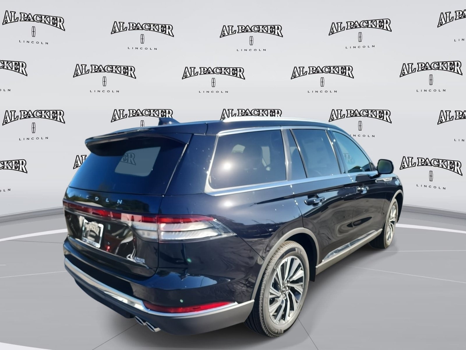 New 2026 Lincoln Aviator 2WD image 5