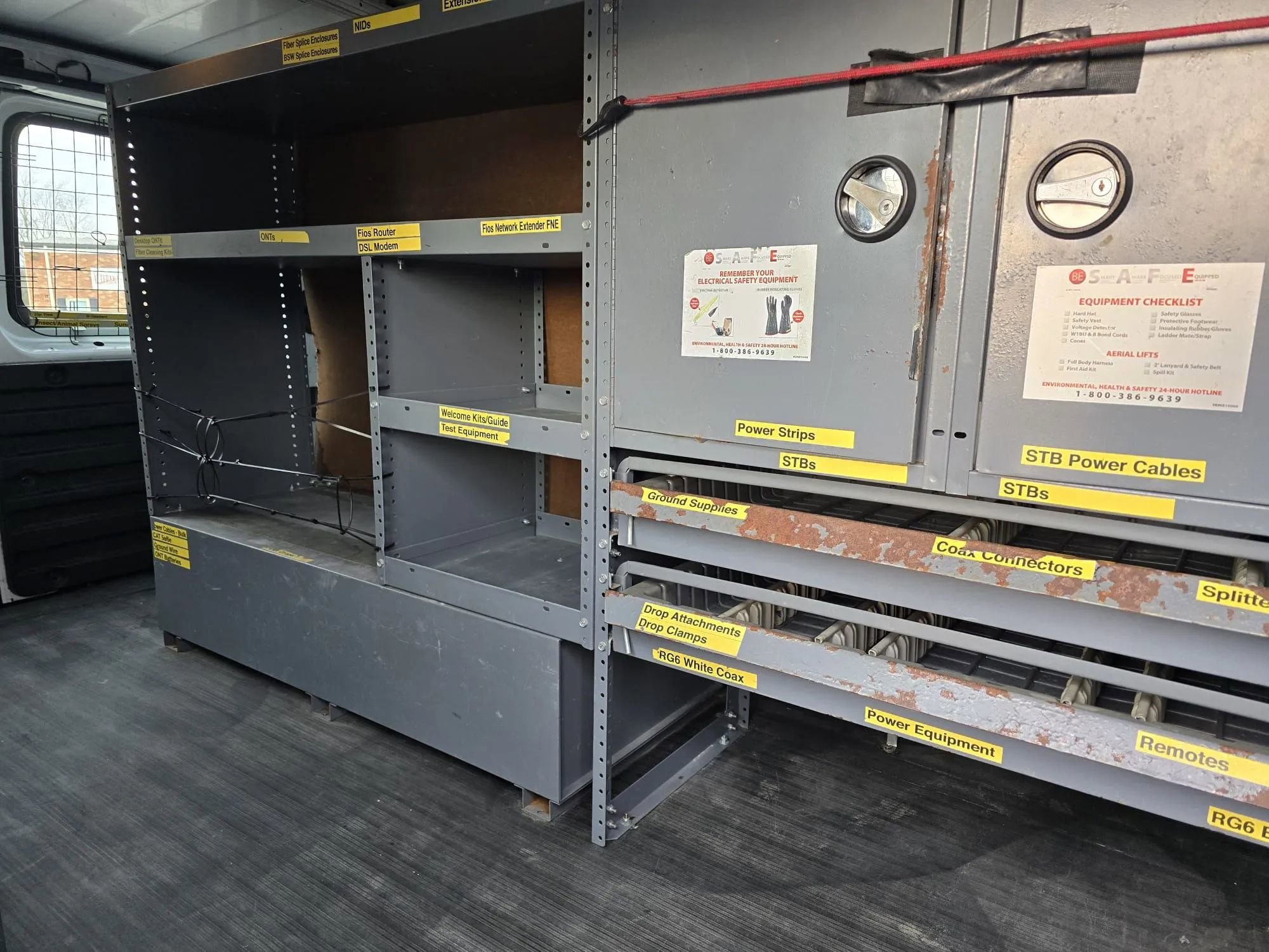 Used 2009 Chevrolet Express 2500 image 20